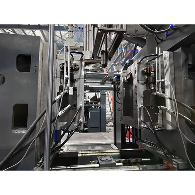 130 kg por hora de salida extrusión máquina de moldeo por soplado para 10L 20L 25L 30L botella jerrycan pila lubricante aceite de palma botella de aceite de palma