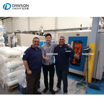 Consumo de agua 80 LMIN Extrusión máquina de moldeo de soplado Molde Plato tamaño 320 MM Ideal para la fabricación de botellas de aceite de 0-5L