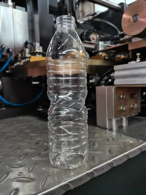 Máquina plástica mineral del moldeo por insuflación de aire comprimido de la maquinaria de la planta de soldadura de la botella de agua 2L del ANIMAL DOMÉSTICO transparente